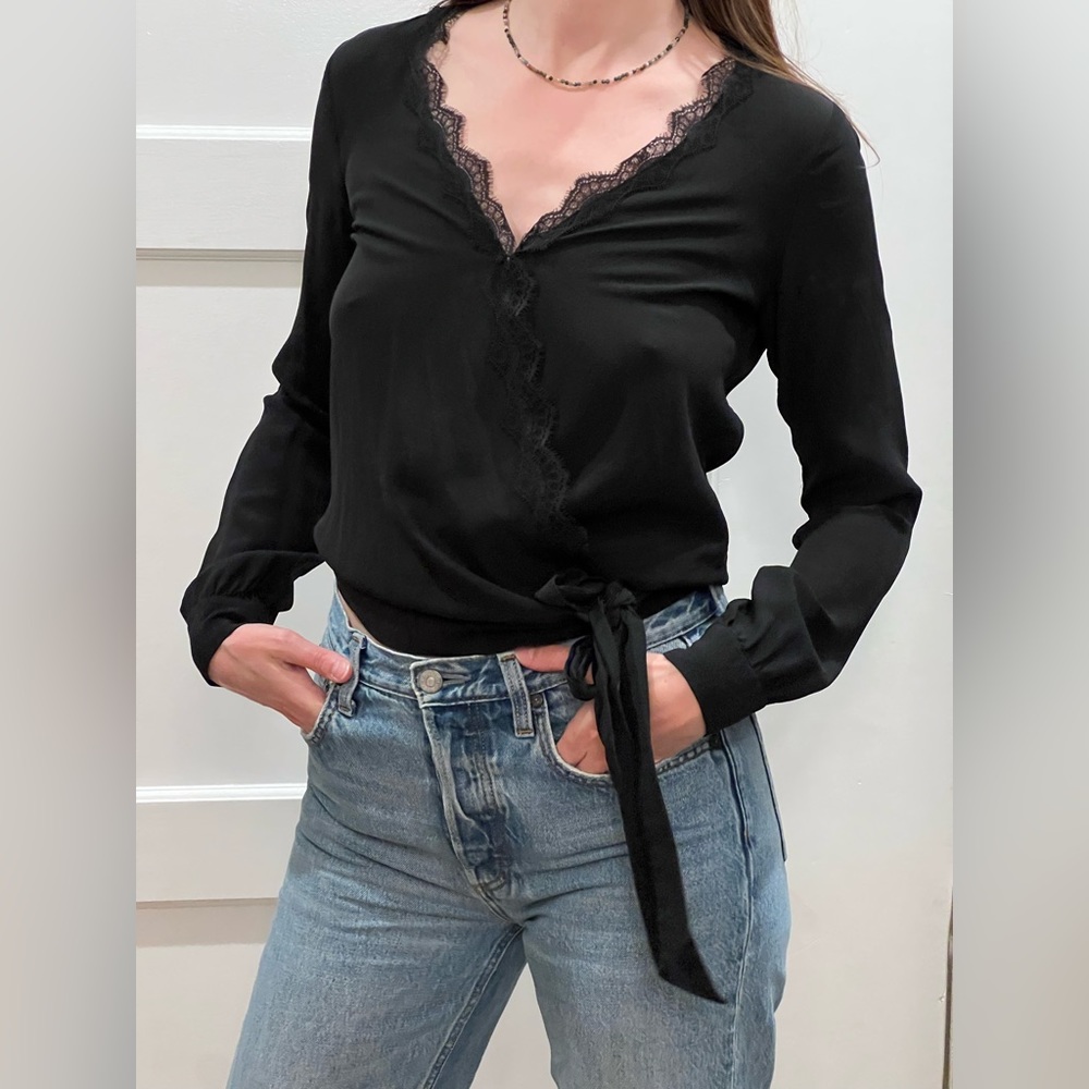Sezane Paris Silk top black size 34 French / size 2/4 US
